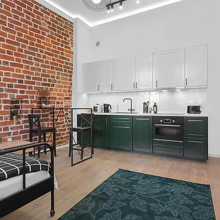 Apartament Panther Right In The Of