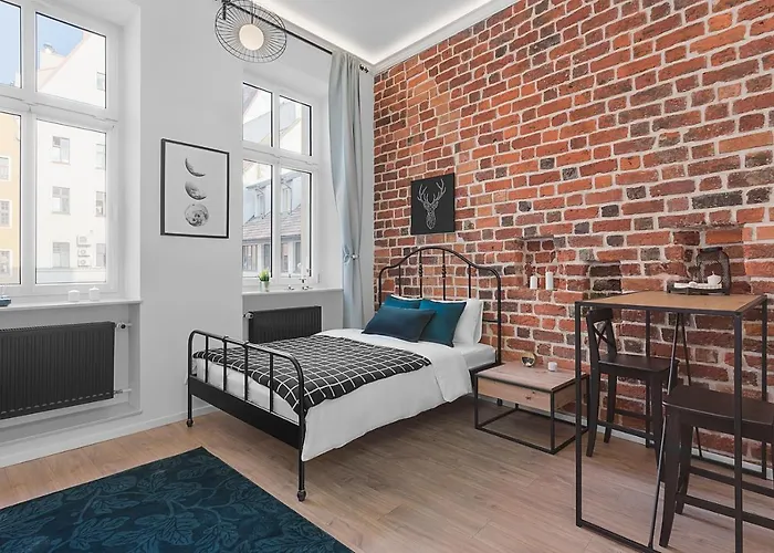 Panther Right In The Of *